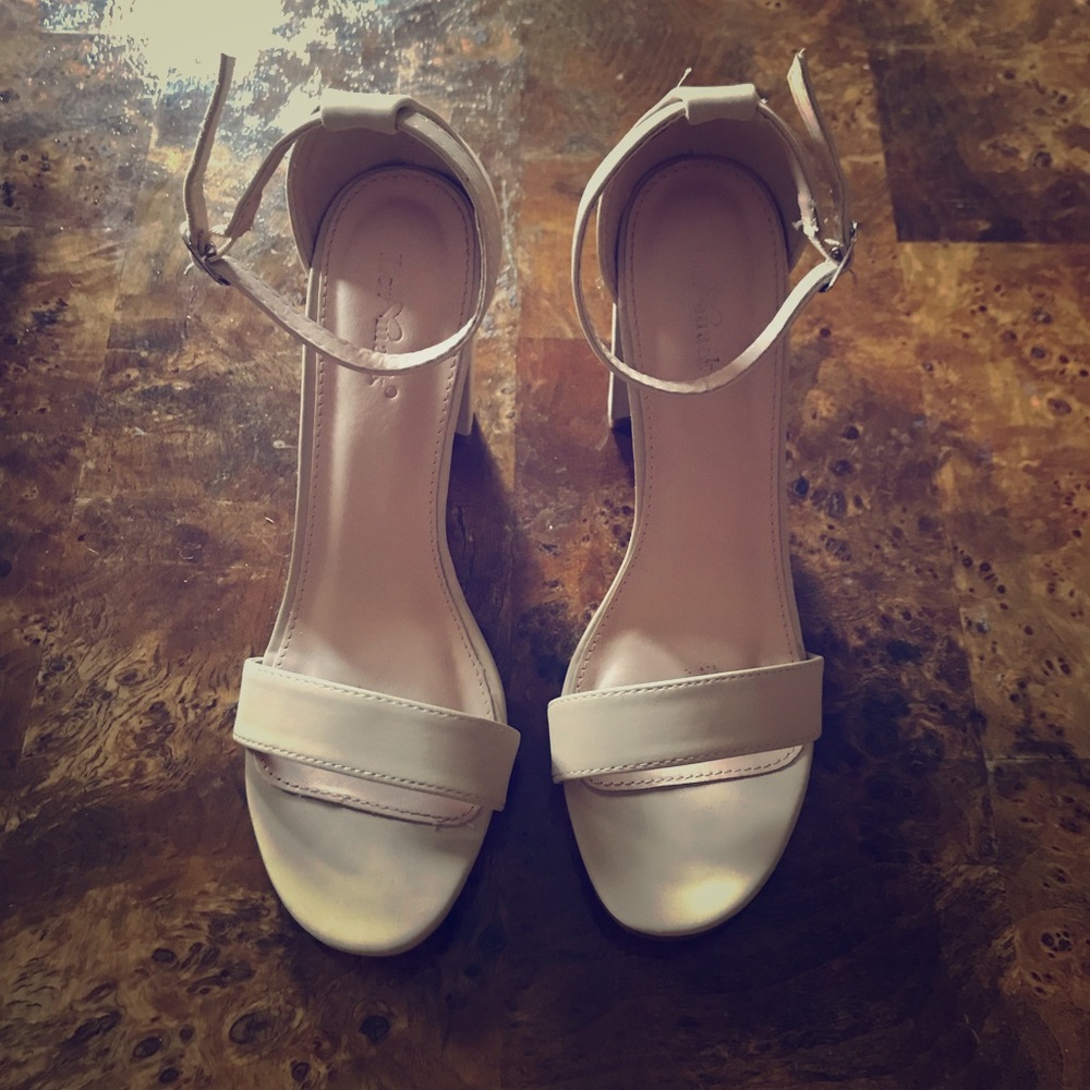Beige Strappy Heel, Platform 4” 8.5